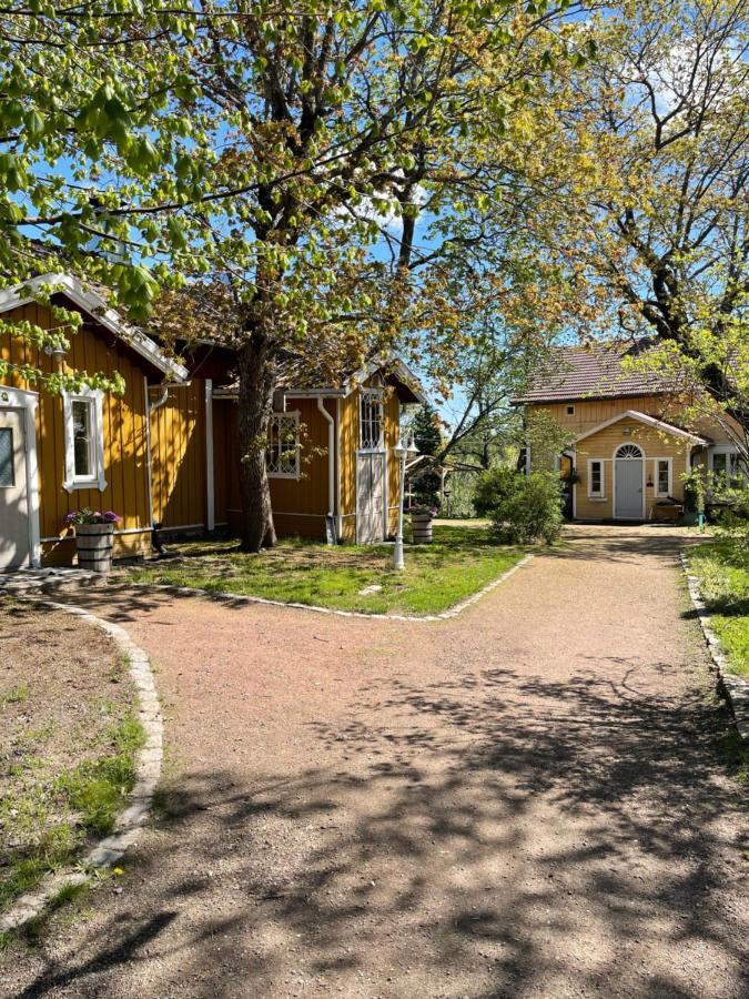 Taattisten Tila - Taattinen Farm And Cottages Naantali Exterior photo